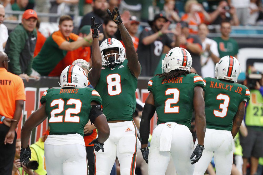 Miami wide receiver Dee Wiggins